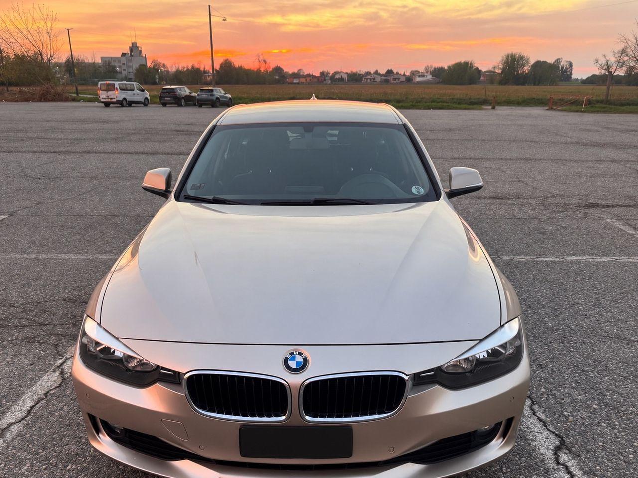 BMW 316, 2014