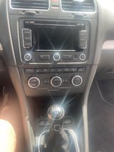 Volkswagen Golf 1.6 TDI Cabriolet - - Volkswagen Golf mit Diesel-Antrieb: Cabrio, 1.6
