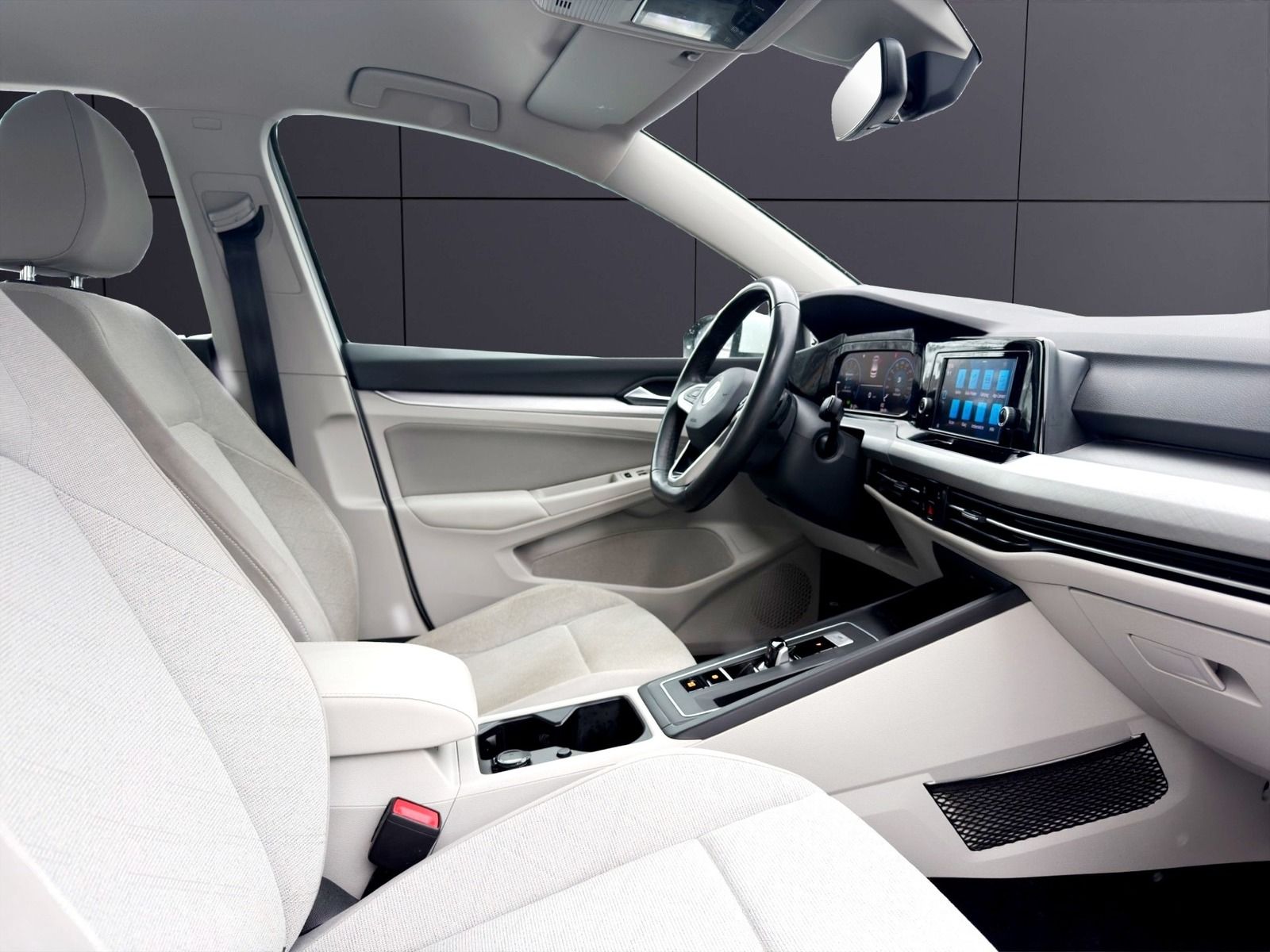 Volkswagen Golf VIII Life eTSI DSG/LED/PDC/ACC/AMBIENTE foto 12