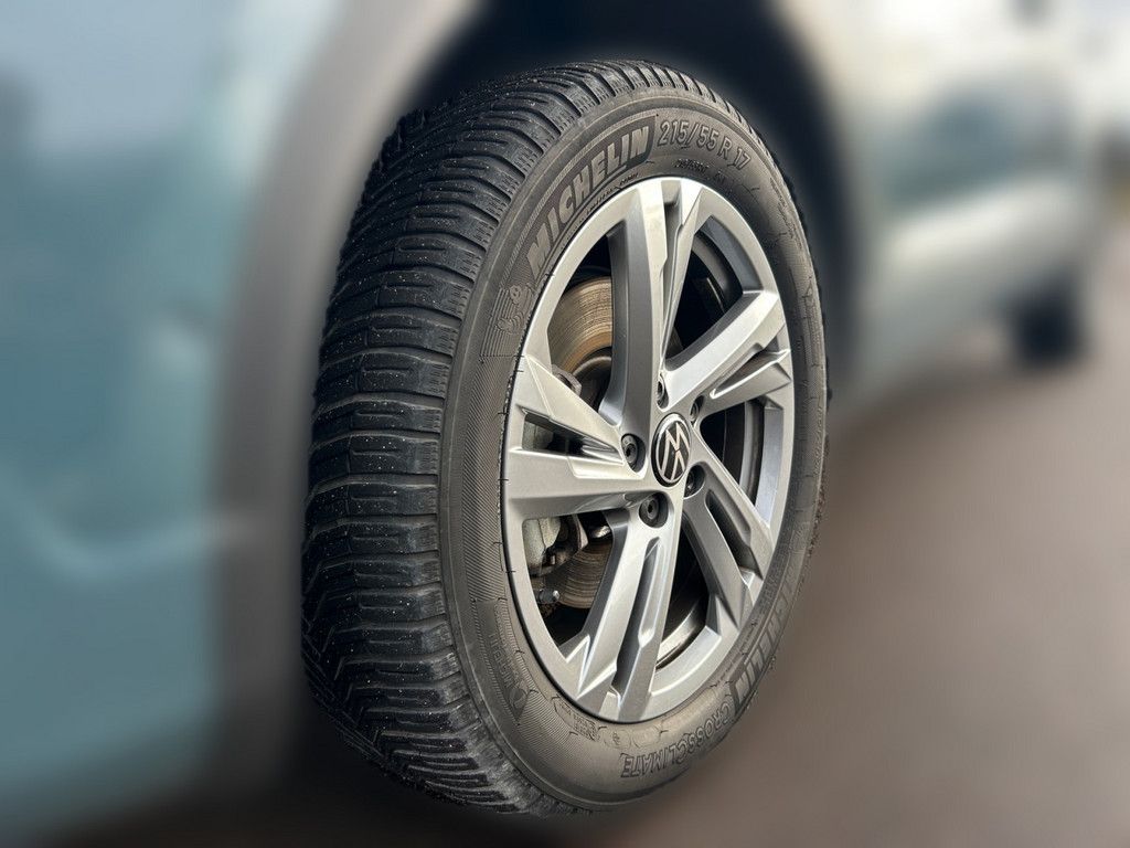 T-Roc 2.0 TDI R-Line *DSG*LED*AHK*NAVI*DAB*REAR