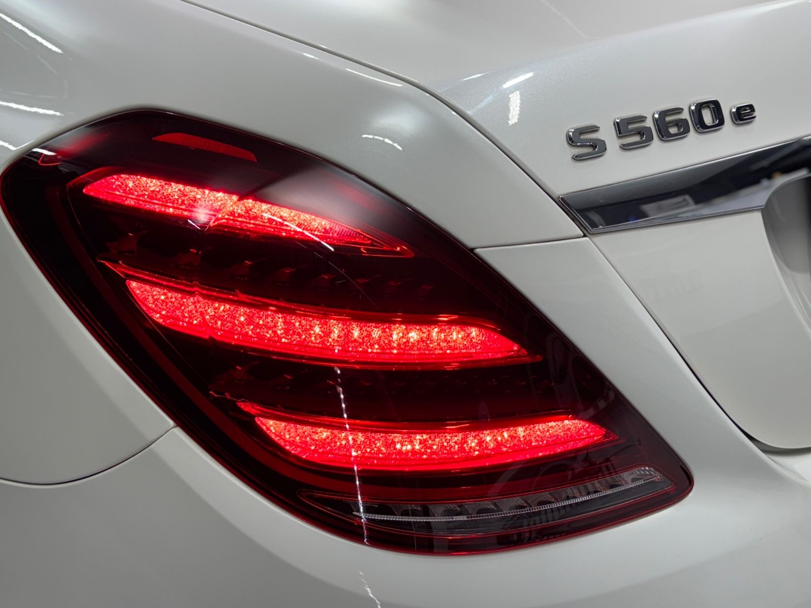Fahrzeugabbildung Mercedes-Benz S 560e LANG|AMG-LINE|20"ZOLL|PANORAMA|ACC|VOLL