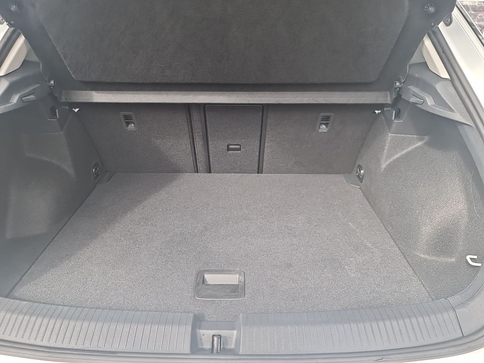 Volkswagen T-Roc - Bild 6