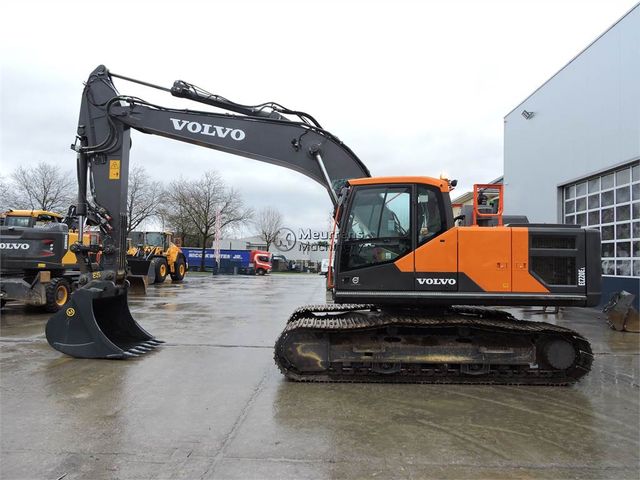 Volvo EC220EL