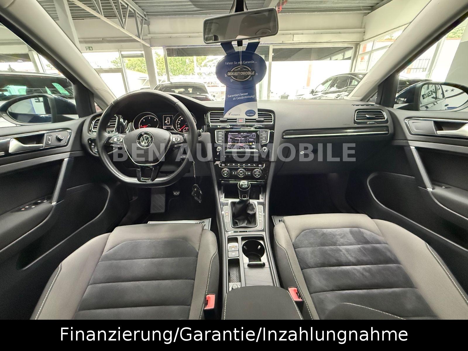 Volkswagen Golf VII Lim. 2.0 TDI Highline BMT PANO*NAVI*PDC