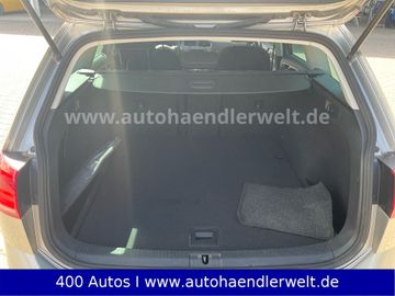 Volkswagen Golf - 8