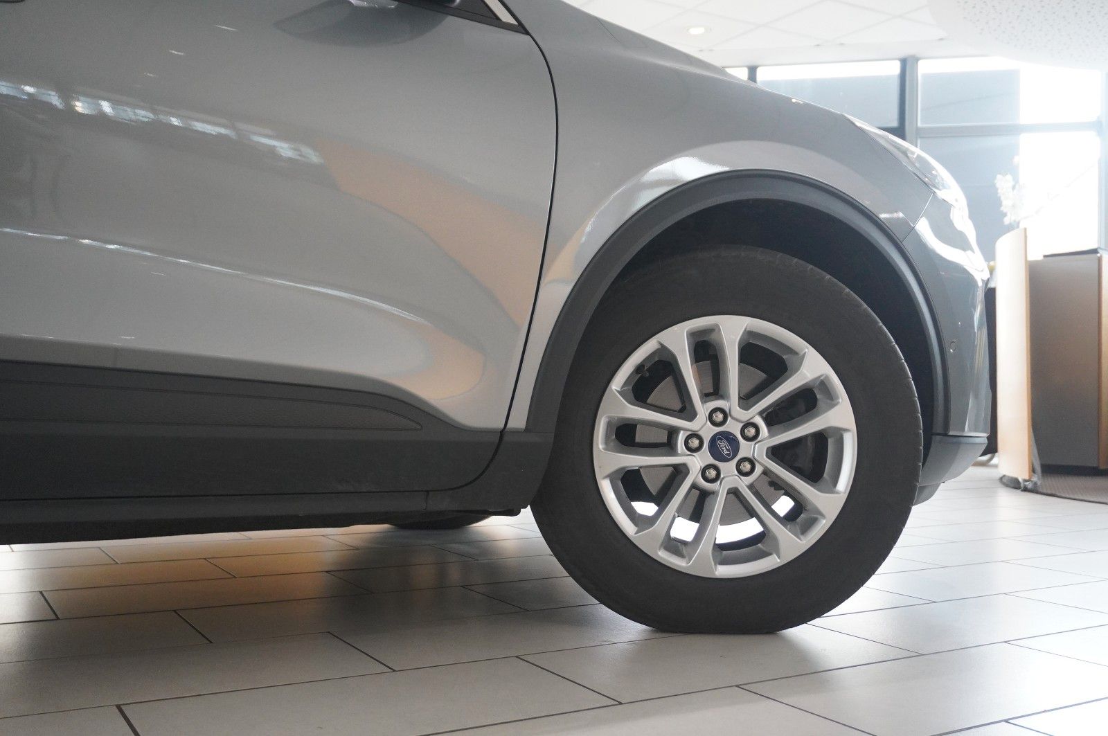 Fahrzeugabbildung Ford Kuga 1.5D TITANIUM X NAVI/LED/KAMERA/HUD/B&O/AHK