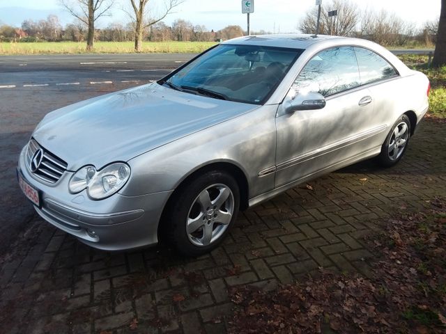 Mercedes-Benz CLK 270 CDI AVANTGARDE,KLIMA!XENON! AUTO,AHK