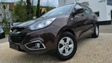 Hyundai ix35+2.0 +TÜV+GARANTIE+ANHÄNG+SITZH+PARKS - Hyundai ix35 mit Benzin-Antrieb: Geländewagen, 2.0