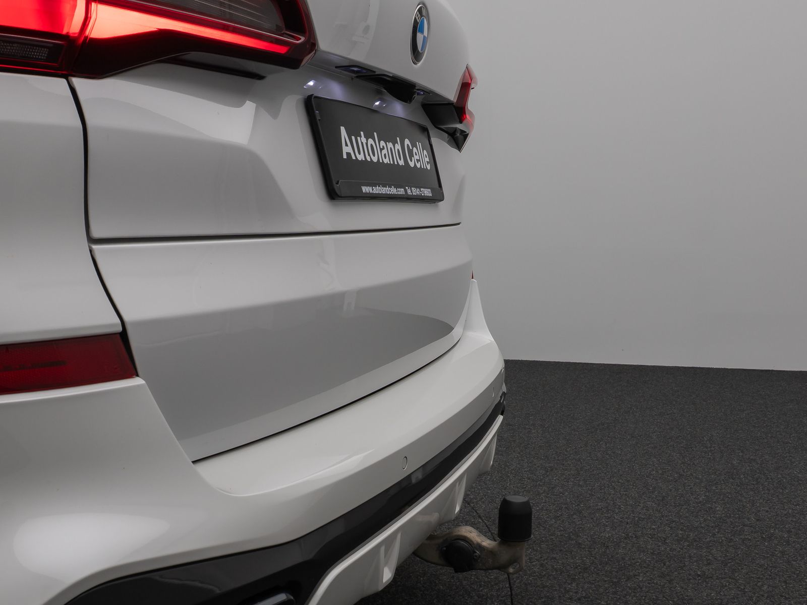 Fahrzeugabbildung BMW X5 xD40d M Sport Panorama Laser 360°HUD DAB B&W
