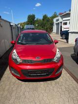 Kia Rio Edition 7 - gebrauchte Kia Rio aus dem Jahr 2011