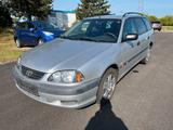 Toyota Avensis 1.8 linea terra - Toyota Avensis aus 2003: Kombi