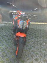 KTM 890 Duke GP - KTM Motorräder in Berlin