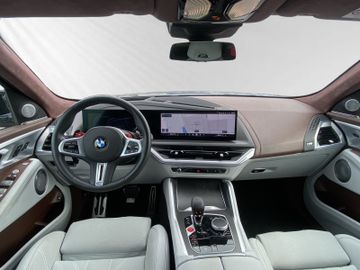 BMW XM - 11