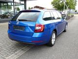 Skoda Octavia Combi 1.6 TDI DSG Style*LED*Climatronic* - Skoda Octavia: 1.6