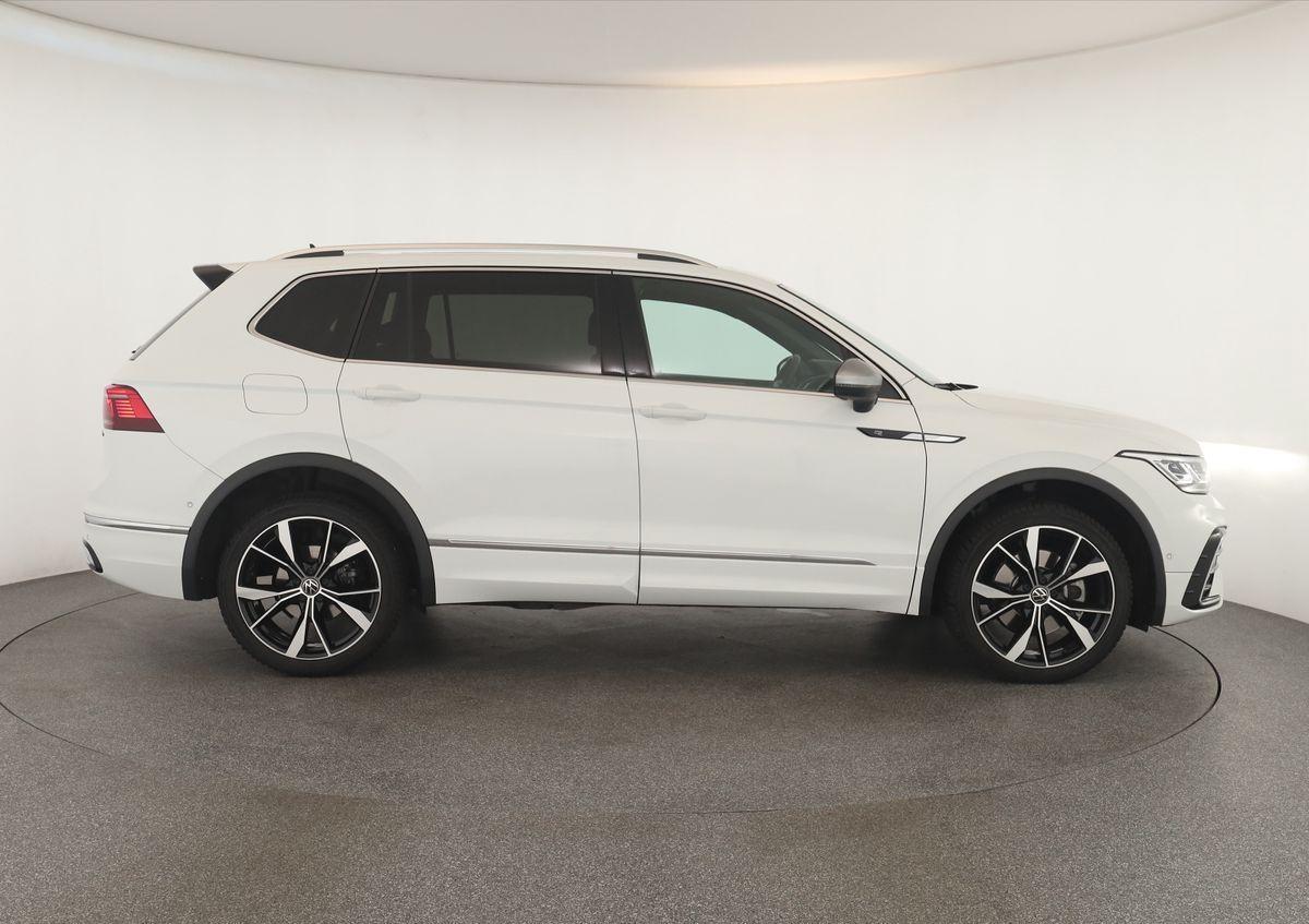 Volkswagen Tiguan Allspace 2.0 TDI 4M DSG R-Line 7 Pano Kam