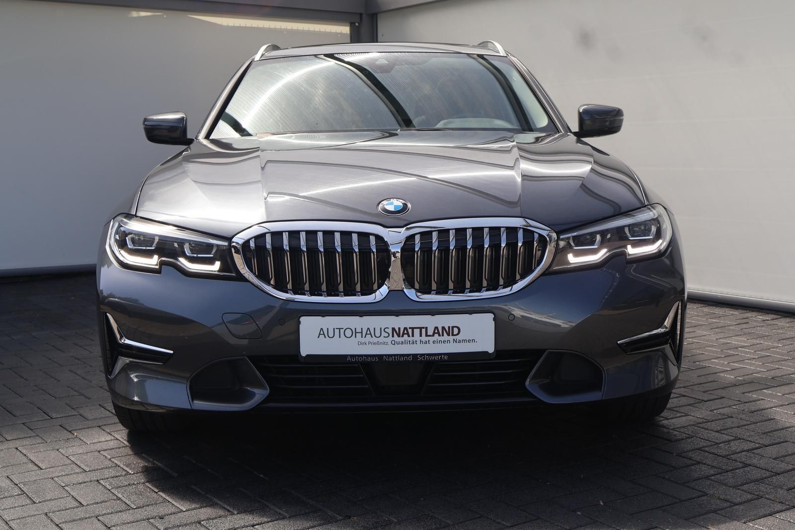 BMW 320 d Luxury Line 2.0 AHK LED RFK Pano CarPlay foto 4