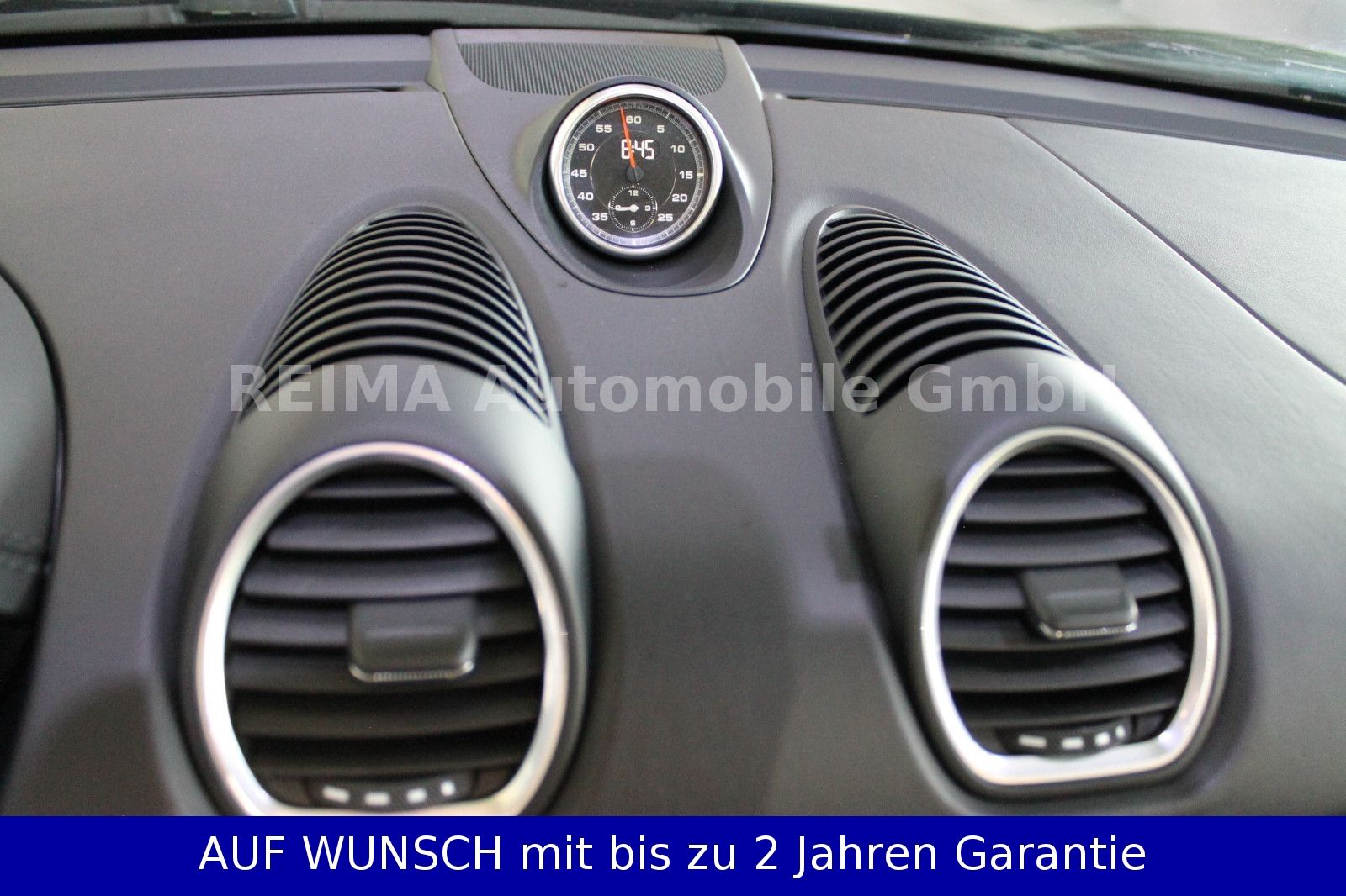 Fahrzeugabbildung Porsche 718 Boxster GTS,  Sport Chrono, D. Auslieferung