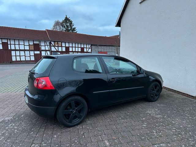 Volkswagen Golf V 1.4 TÜV NEU