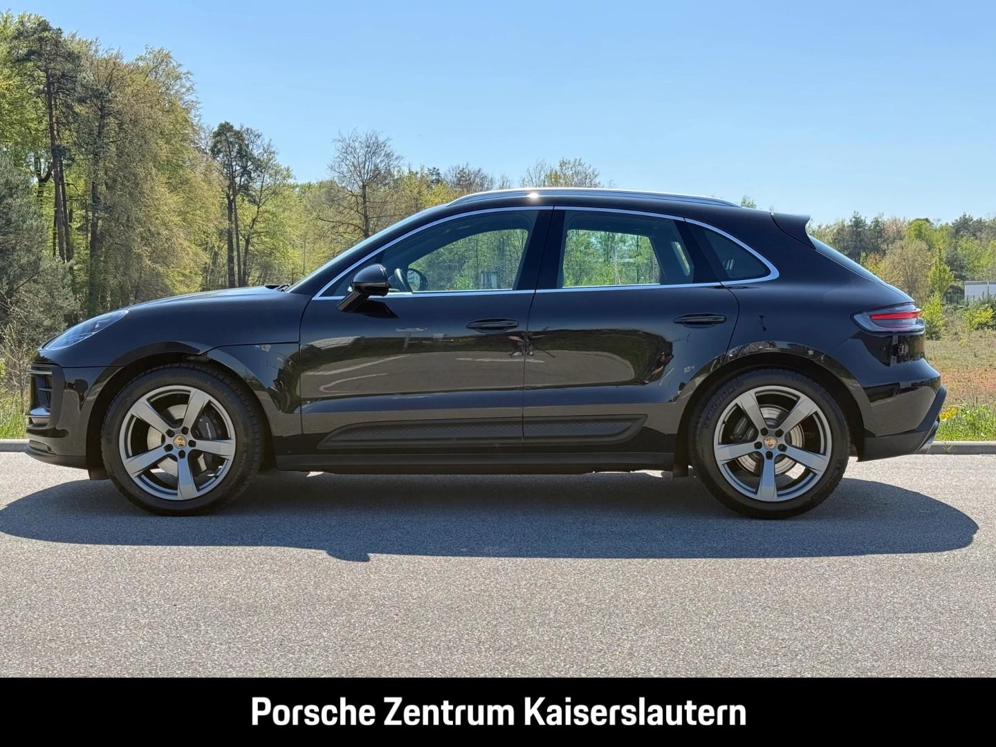 Porsche Macan Sportabgasanlage BOSE Luftfederung 20-Zoll