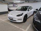 Tesla Model 3 Performance - Tesla Model 3 in Berlin