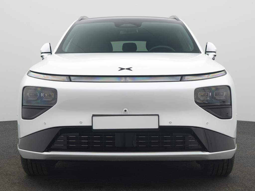 XPENG G9
