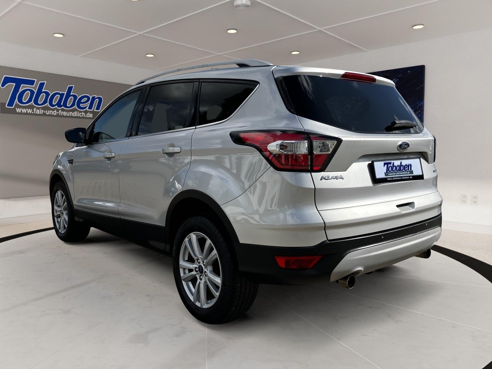 Ford Kuga 1.5 EcoBoost Cool&Connect 4x2 NAVI+XENON+PD