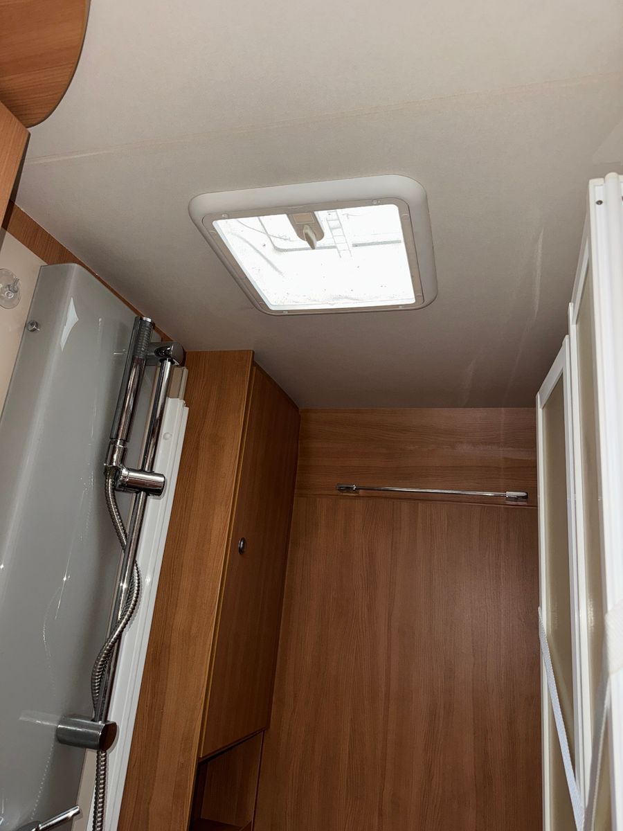 Fahrzeugabbildung Chausson Flash 02 Ford Transit 2.2 KAMERA STANDHEIZUNG TV