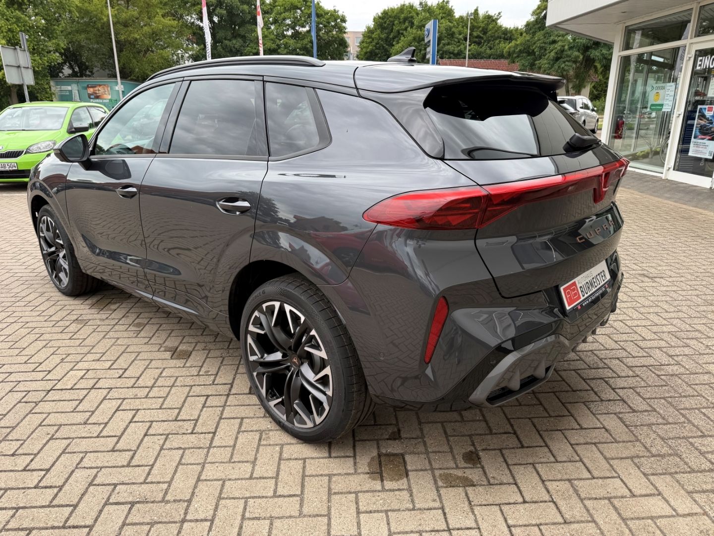 Fahrzeugabbildung CUPRA Terramar 2.0 TSI 4drive VZ HUD AD Pano Navi LED