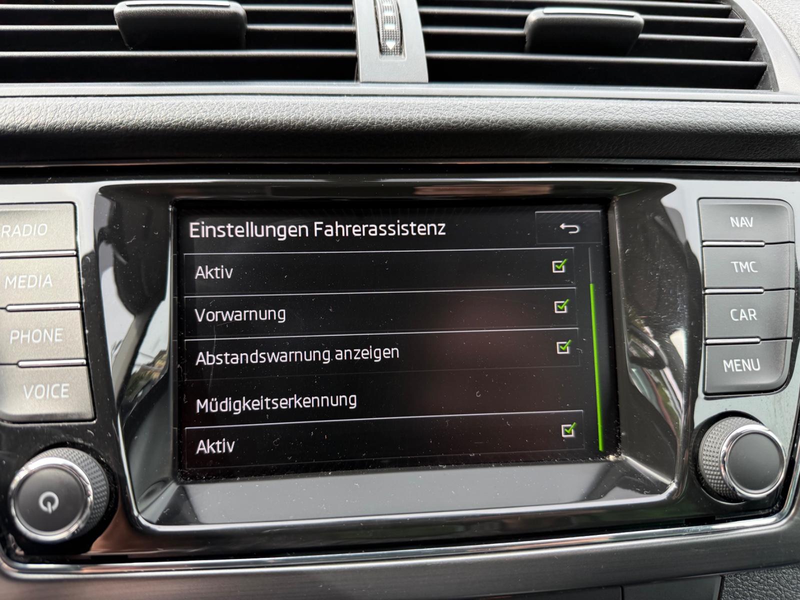 Skoda Fabia 1.2 Combi Joy Klima Navi 2xPDC Alu Tüv NEU