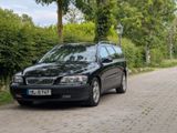 Volvo V70 2.4 Premium - Schwedengold ohne Rost