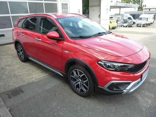 Fiat Tipo Kombi Cross RED 1,0 74 kW (100 PS) Navi. vo