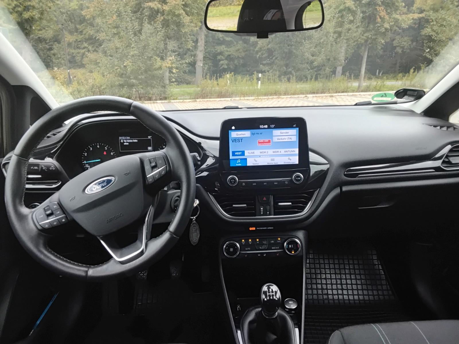 Ford Fiesta 1,1 63kW Cool & Connect Cool & Connect
