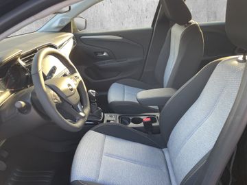 Opel Corsa Edition 1.2T MT6 100PS PDC,LHZ,SHZ,