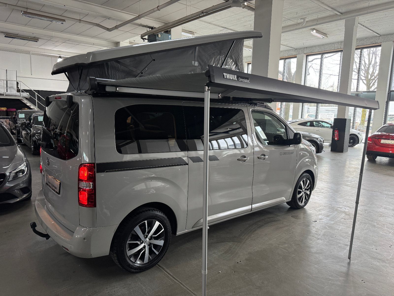 Fahrzeugabbildung Toyota DETHLEFFS CROSSCAMP FLEX 7-SITZER AUFSTELLDACH