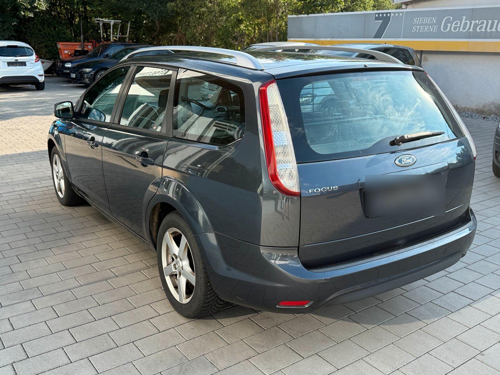 Ford Focus 2010 — photo 5