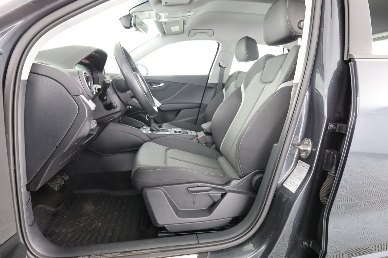 Audi AUDI Q2 35 TFSI S tronic Business Advanced