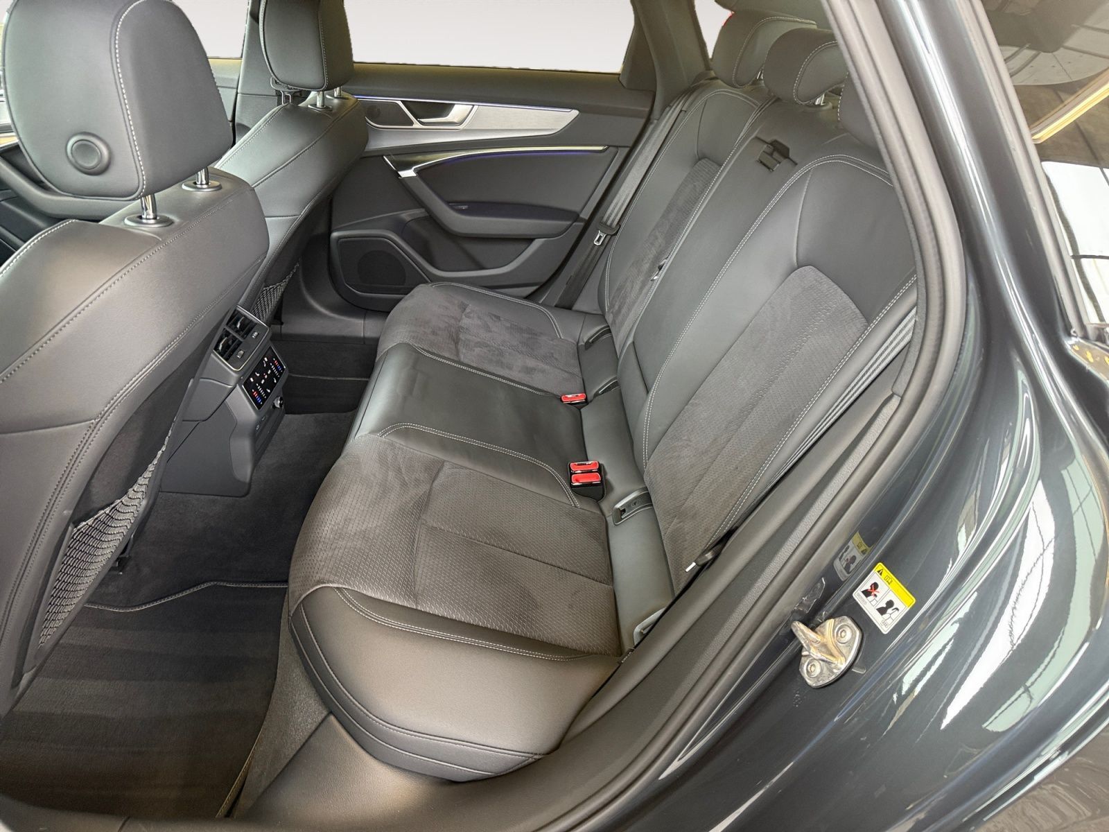 Audi A6 - Bild 14