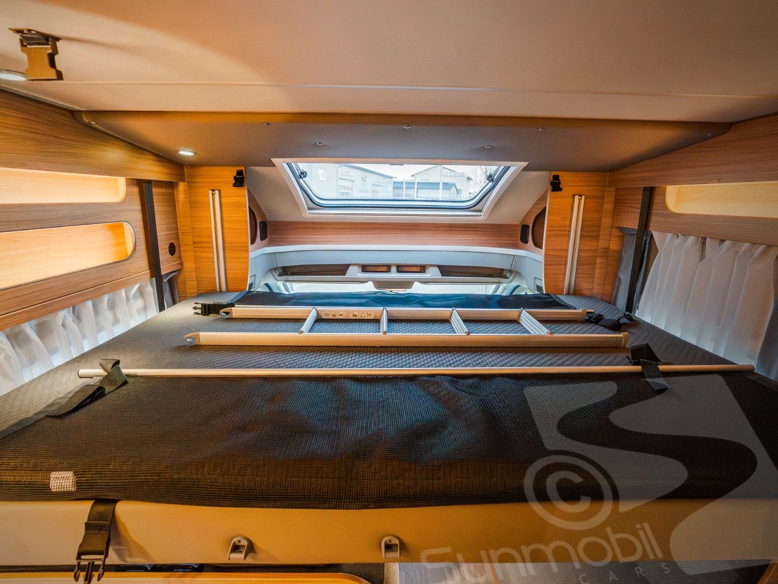 Fahrzeugabbildung Weinsberg CaraSuite FORD 650 MF #SAT #KLIMA #MEDIA #VOLL