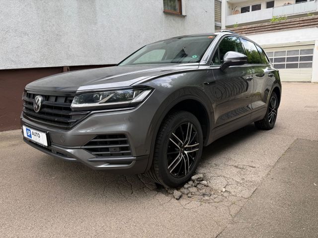 VW Touareg 3,0 TDI 4Motion Leder Navi Xenon AHK