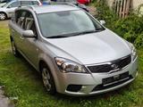 Kia cee'd Sportswagon 1.4 CVVT*** TÜV Neu** - Kia aus 2010: Cee D