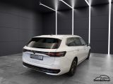 Volkswagen Passat Elegance 2.0TDI LED NAV AHK Pano Leder - VW Passat Gebrauchtwagen in Bielefeld