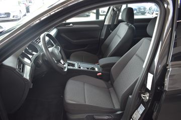 Volkswagen Passat Variant - 8