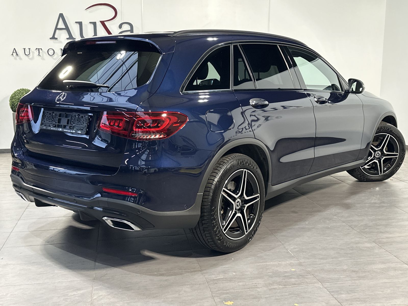 Fahrzeugabbildung Mercedes-Benz GLC 200d 4M AMG-Line NAV+LED+AHK+HUD+PANO+ACC+PP