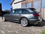 Audi A4 Avant 35 TFSI S tronic 2xS line Garantie-2029 - Audi A4 mit Benzin-Antrieb: Garantie