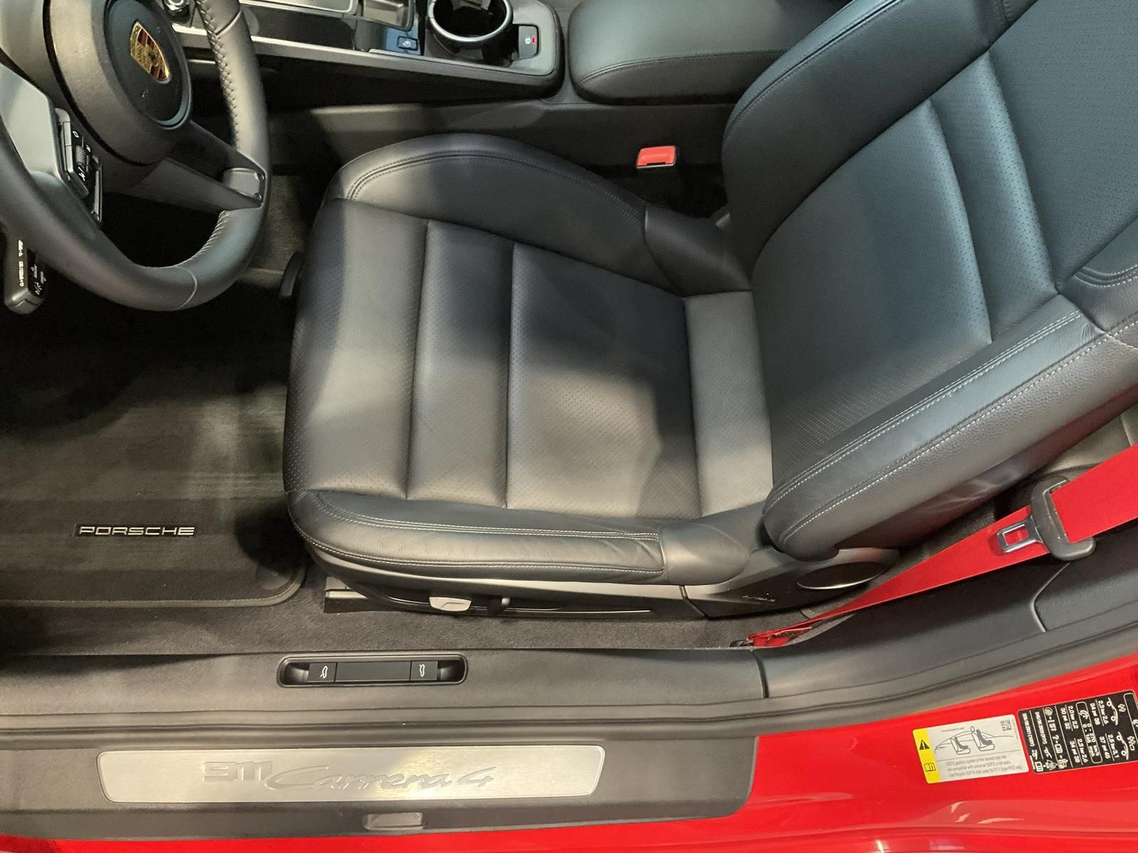 Porsche 911 Carrera 4 Allrad Navi Rückfahrkamera Leder foto 17