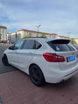 BMW 218i Aktive Tourer Sehr gepflegt - BMW 218 in Berlin
