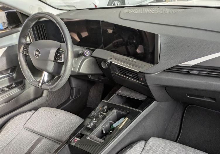 Fahrzeugabbildung Opel Astra L Lim. 1.2T ELEGANCE NAVI/LED/VIRTU./SPORT