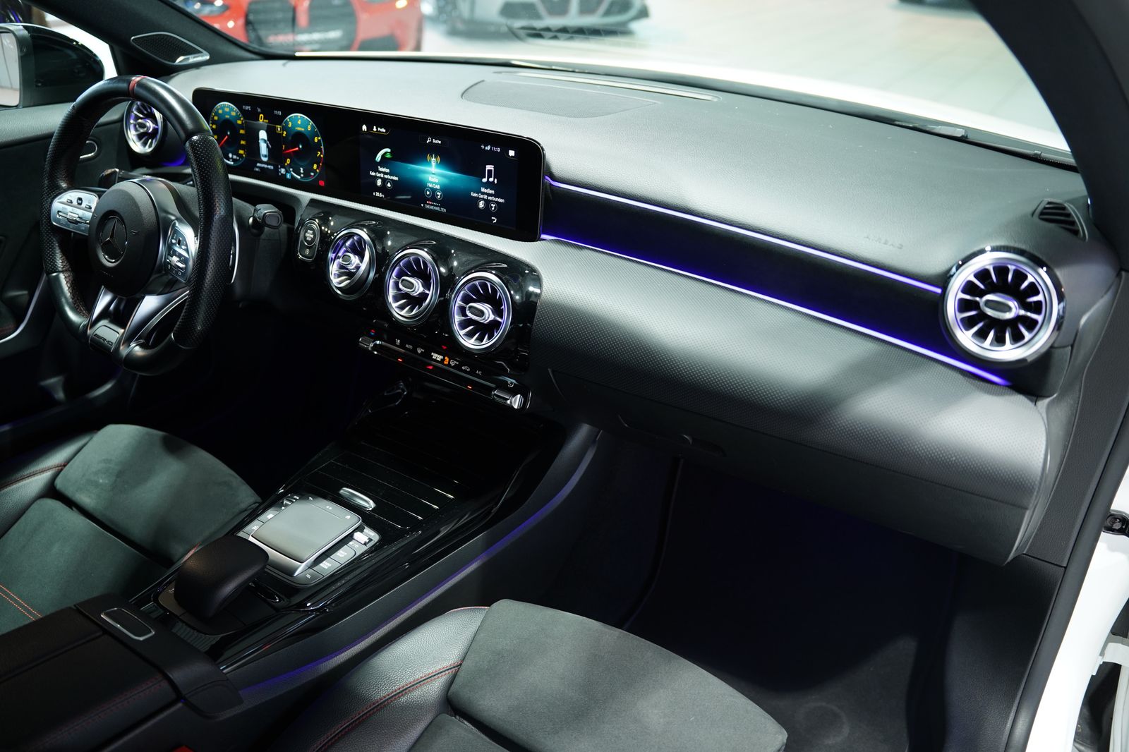 Mercedes Benz A 35 Amg