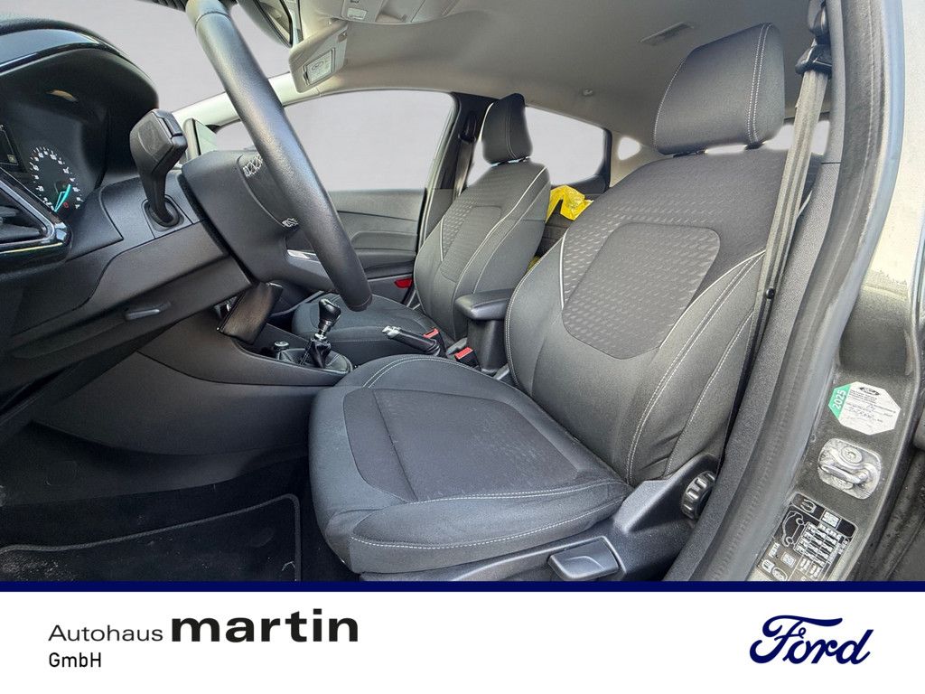 Fahrzeugabbildung Ford Fiesta 1.0 Titanium KLIMA KURVENLICHT SYNC SHZ