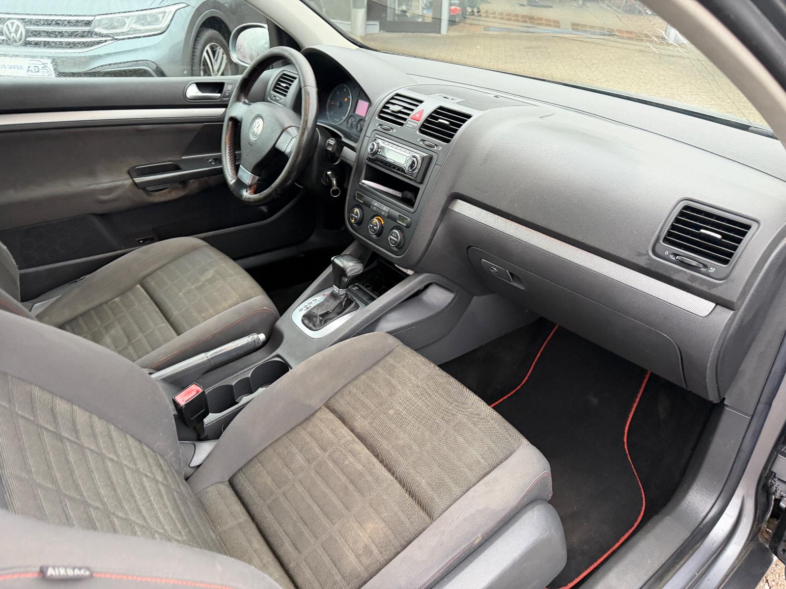 Volkswagen Golf V 1.9 TDI DSG Lim. Goal